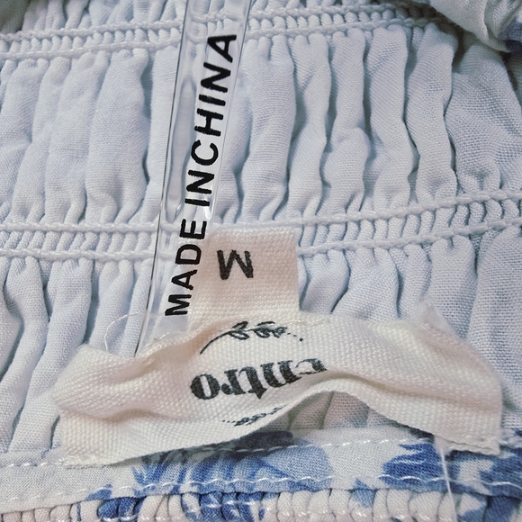 Entro Stretch Ruffle Sleeve Top - Picture 5 of 5